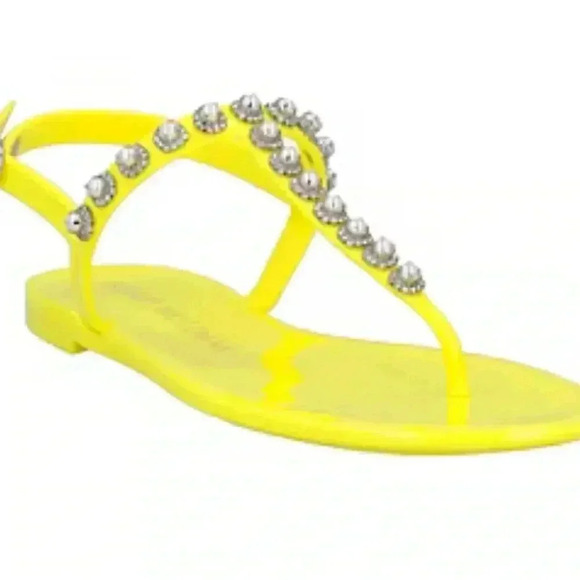 Stuart Weitzman Goldie Pearl Crystal Jelly Sandal in Yellow
size  6 - Picture 4 of 4